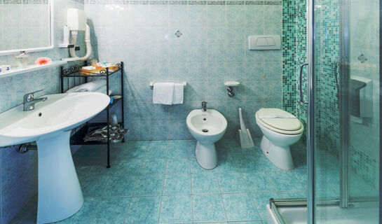 HOTEL MEDI GARDEN (B&B) Alba Adriatica (TE)