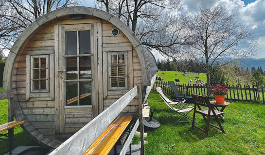 HÔTEL RESTAURANT LES CERNETS VAL-DE-TRAVERS Les Verrières