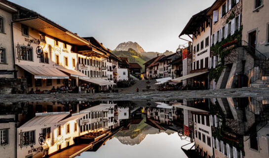 HÔTEL LA FLEUR DE LYS (B&B) Gruyères