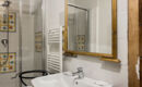 BORGO SAN VALENTINO HOTEL DIFFUSO Casteldilago