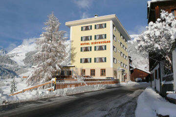 HOTEL KISTENPASS (B&B) Brigels