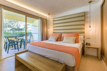 ZAFIRO CALA MESQUIDA Cala Mesquida