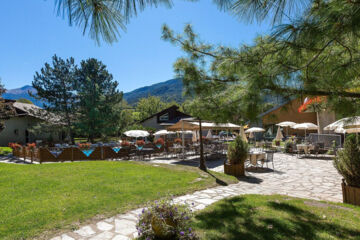 LES BARTAVELLES HOTEL RESTAUTANT & SPA Crots